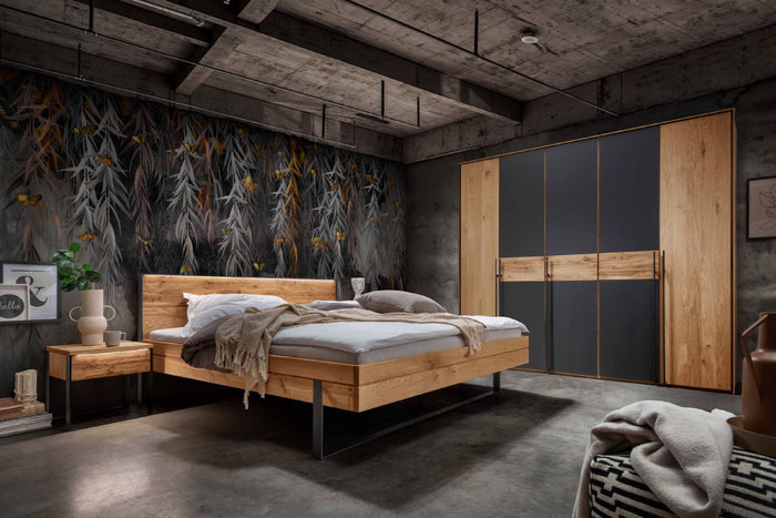 Bett-Massivholz-Betten-Emmerich-Bettenfachgeschäft.jpg